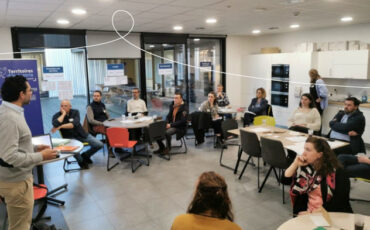 Des représentants des entreprises et associations de Baie d'Armor Industrie réfléchissent à la mise en commun de leurs ressources.